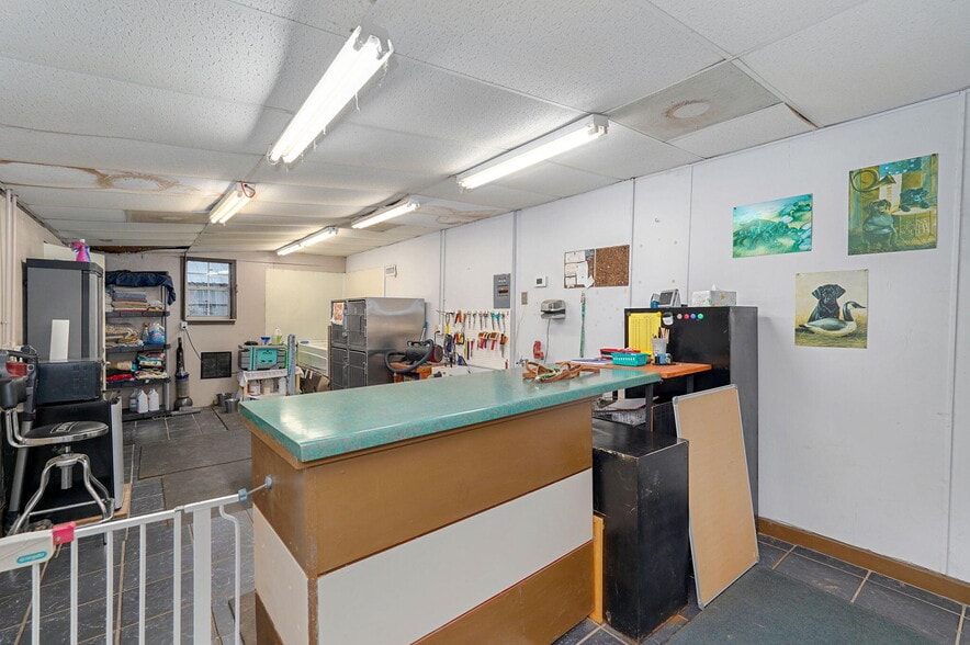 More Photos Of 1642 W Inman Rd, Nixa Office Residential For Sale
