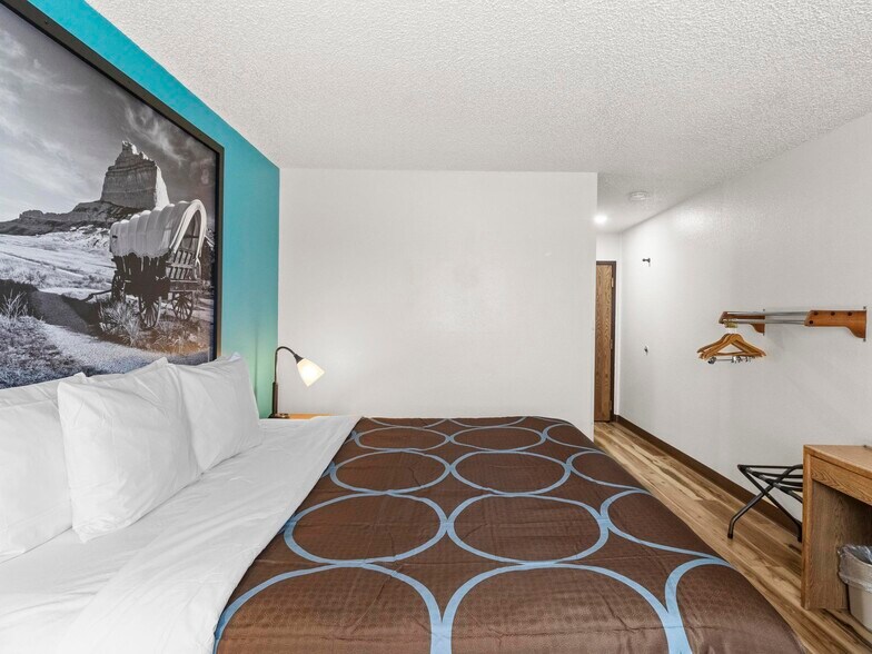 More Photos Of 500 E A St, Ogallala Hotel For Sale