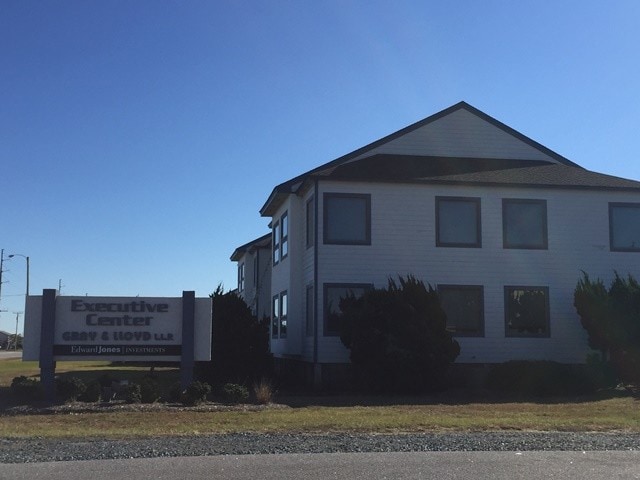 Primary Photo Of 3118 N Croatan Hwy, Kill Devil Hills Medical For Sale