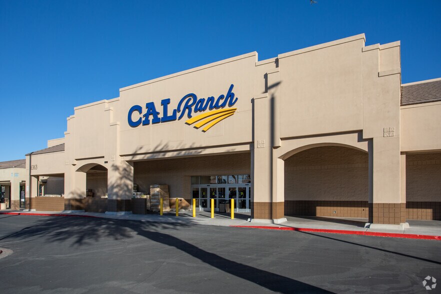 More Photos Of 6363-6383 E 22nd St, Tucson Unknown For Lease