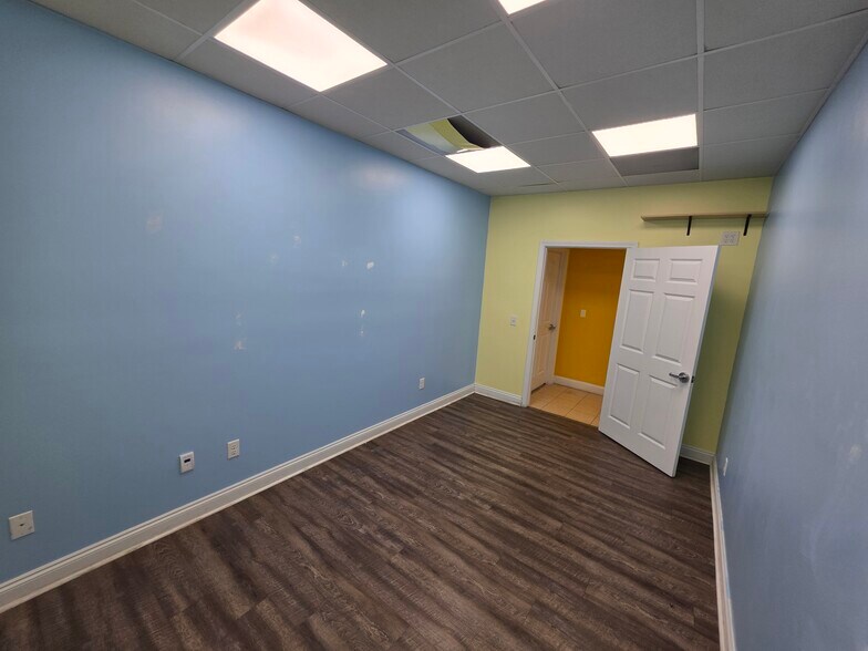 More Photos Of 12220 Panama City Beach Pky, Panama City Beach Office For Lease