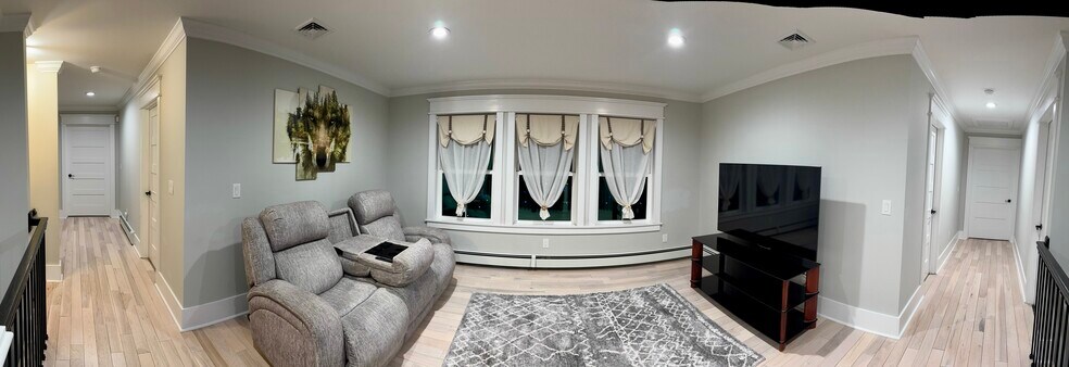 More Photos Of 286 Lakeview Drive Rd, Highland Lake Specialty For Sale