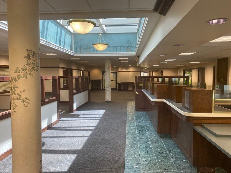 More Photos Of 201 Allen St, Random Lake Bank For Sale