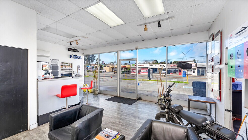 More Photos Of 3410 Aviation Blvd, Redondo Beach Auto Repair For Sale