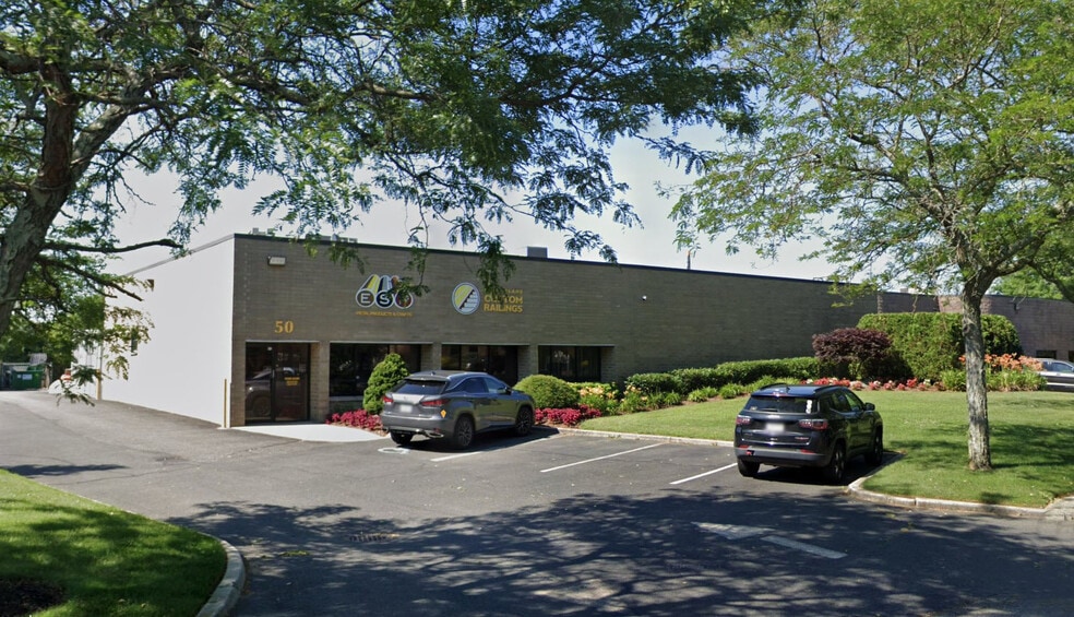 Primary Photo Of 50 Keyland Ct, Bohemia Manufacturing For Sale