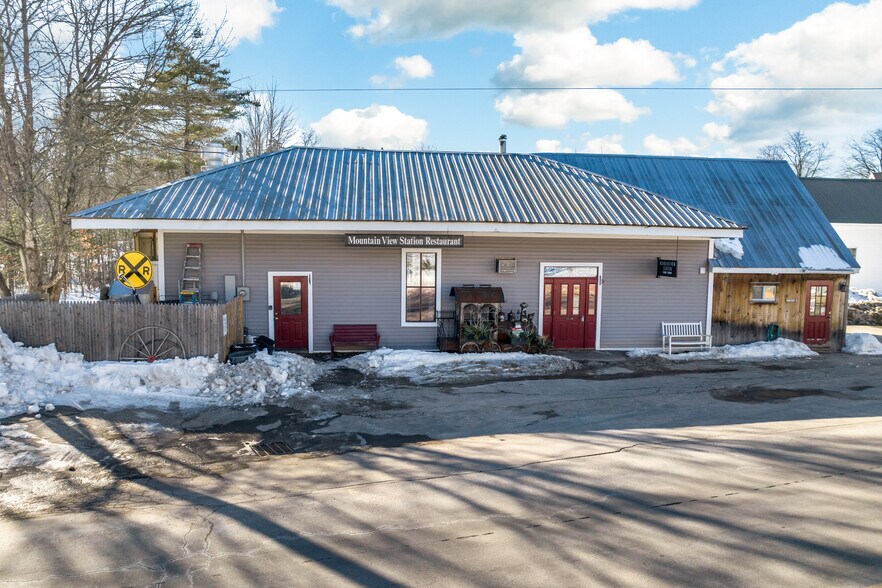 More Photos Of 79 Main St, Center Ossipee Restaurant For Sale