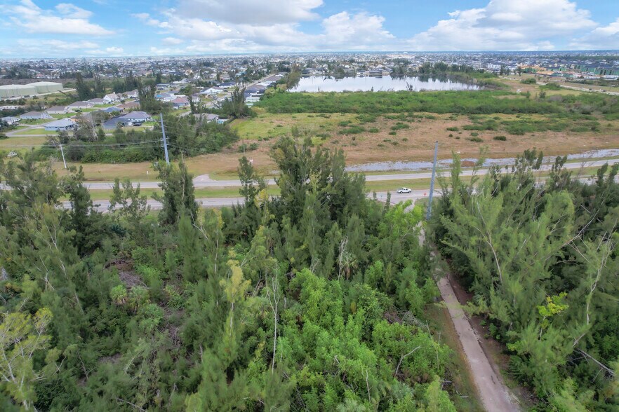 More Photos Of 830 Ridge Rd, Cape Coral Land For Sale