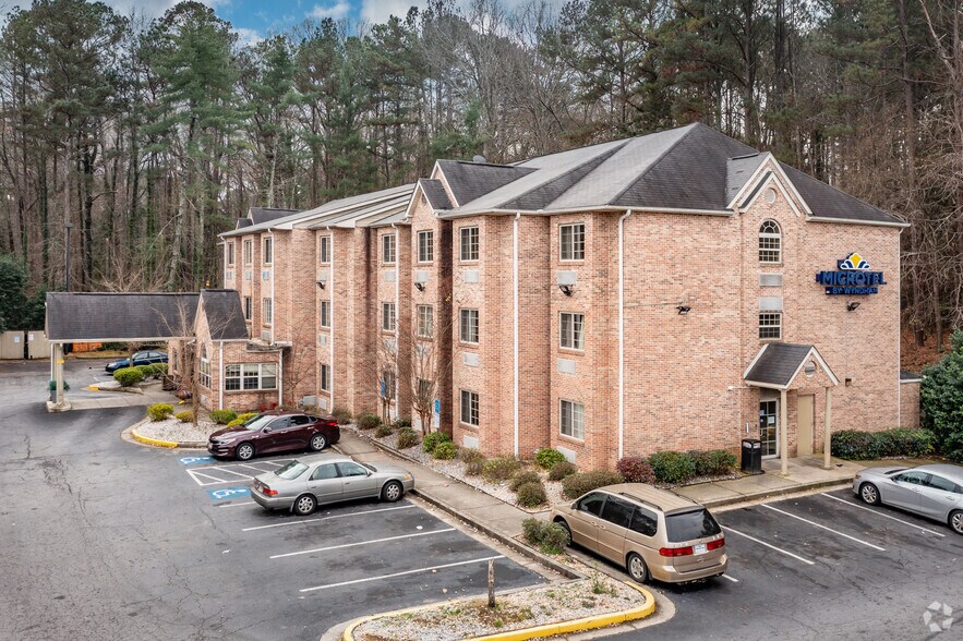 More Photos Of 2980 Evans Mill Rd, Lithonia Hotel For Sale