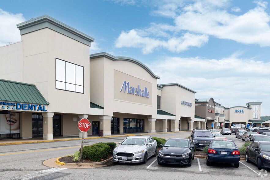 More Photos Of 6198-6244 Little River Tpke, Alexandria Unknown For Lease