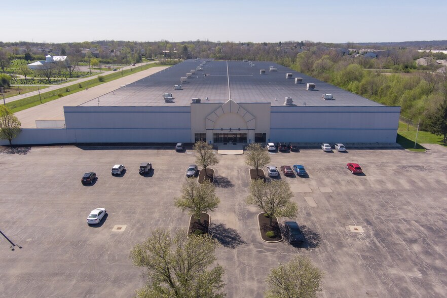 More Photos Of 1340 E Dayton Yellow Springs Rd, Fairborn Distribution For Lease