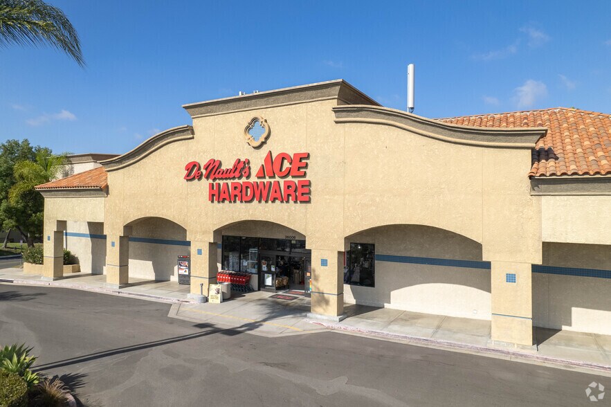 More Photos Of 26006 Marguerite Pky, Mission Viejo General Retail For Sale