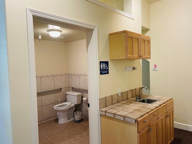 More Photos Of 369 Marsh St, San Luis Obispo Office Residential For Lease