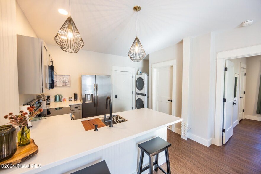 More Photos Of 58 South St, Glens Falls Storefront Retail Residential For Sale