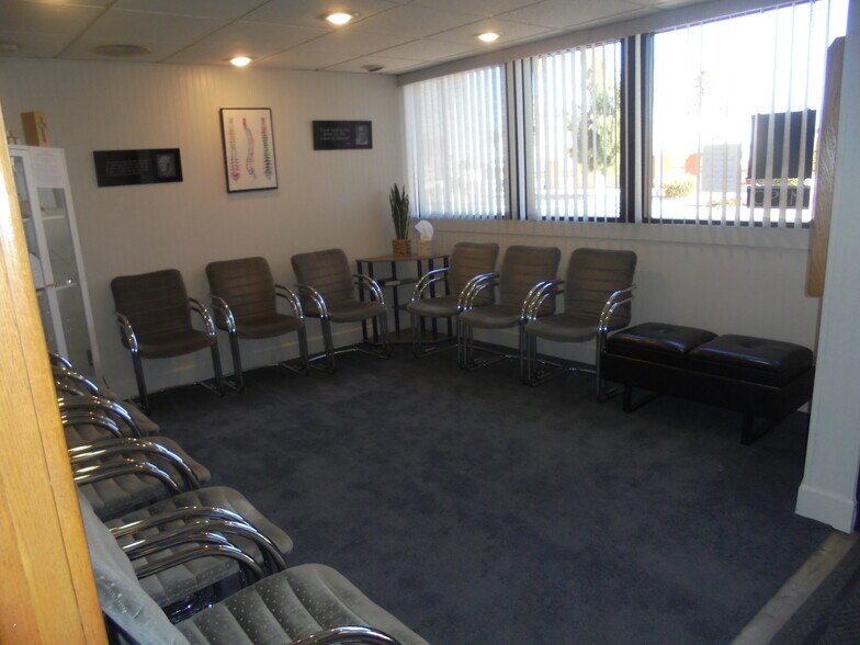 More Photos Of 320 E Hobsonway, Blythe Healthcare For Sale