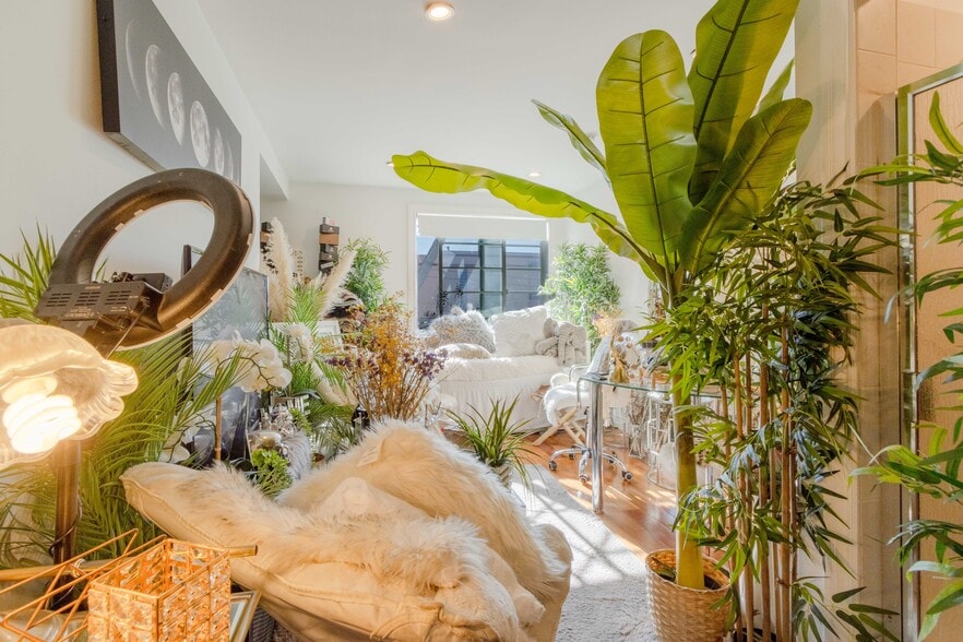 More Photos Of 2398 30th Ave, San Francisco Storefront Retail Residential For Sale