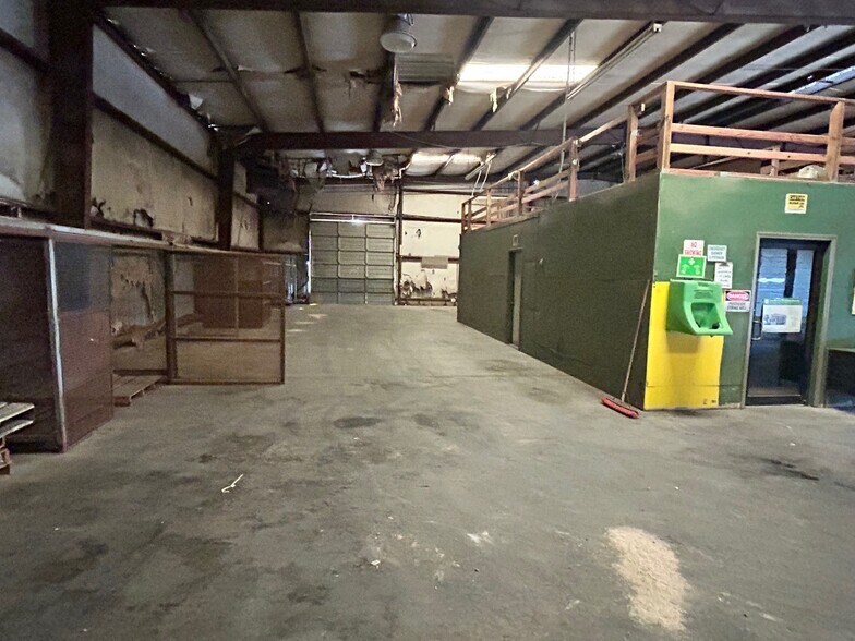 More Photos Of 200 Maple, Almyra Industrial For Sale