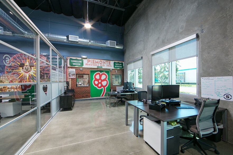 More Photos Of 9297-9311 Research Dr, Irvine Research And Development For Lease