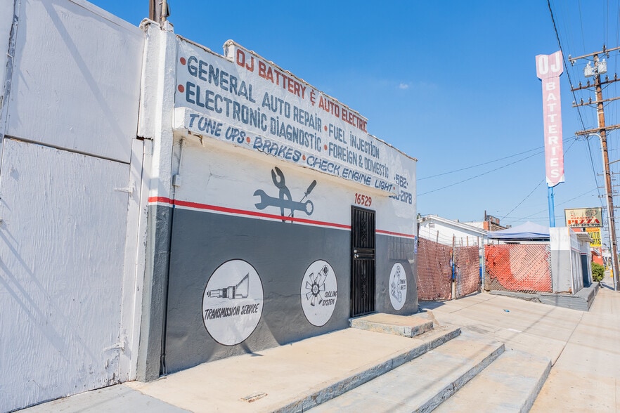 More Photos Of 16529 Lakewood Blvd, Bellflower Auto Repair For Sale