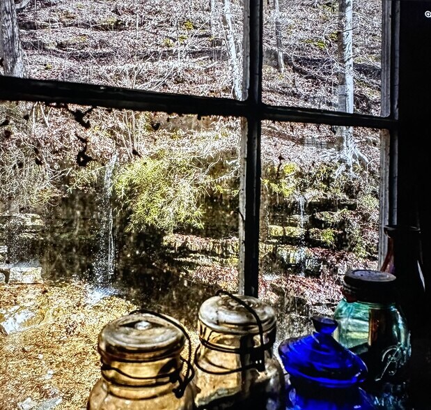 More Photos Of 2024 Powdermill Hill Rd, Lawrenceburg Storefront For Sale