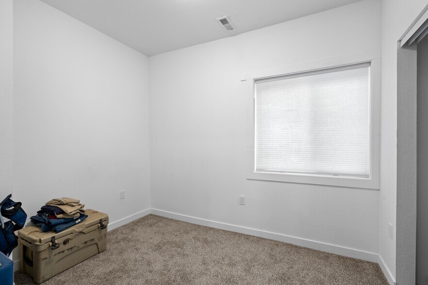 More Photos Of 105 Arcade, Lexington Apartments For Sale