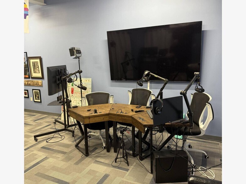 More Photos Of 140 Research Blvd, Madison Coworking Space
