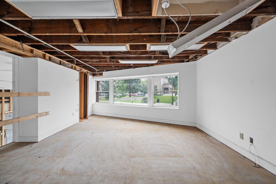 More Photos Of 707 Georgia Ave, Chattanooga Flex For Sale