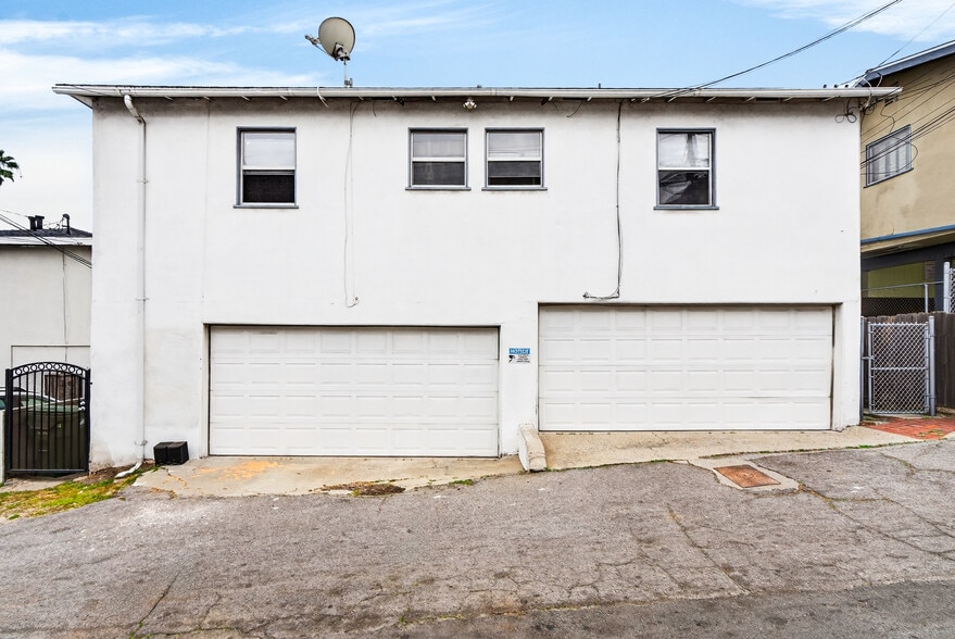 More Photos Of 3450 Vinton Ave, Los Angeles Apartments For Sale