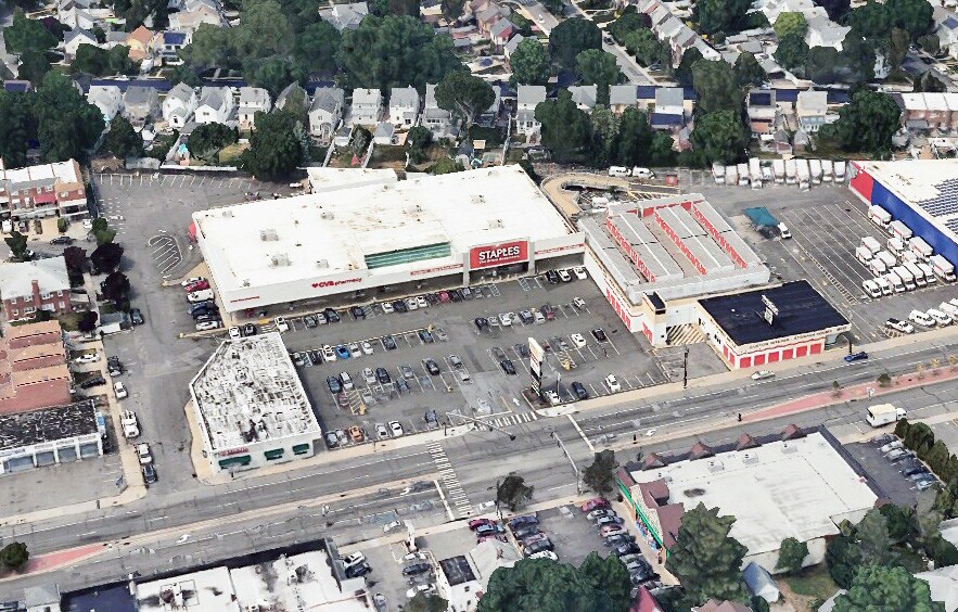 More Photos Of 251-01 Jamaica Ave, Bellerose General Retail For Lease
