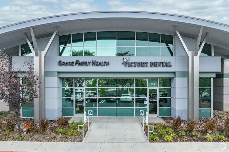 More Photos Of 24910 Las Brisas Rd, Murrieta Medical For Sale