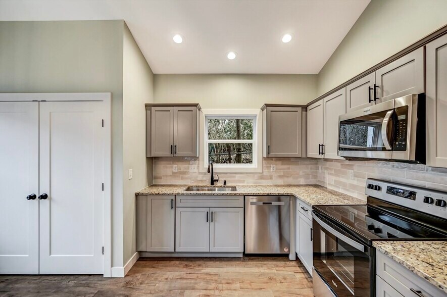 More Photos Of 627-629 Prescott ave, Scranton Multifamily For Sale