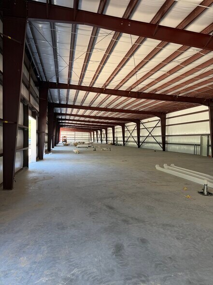More Photos Of 2828 Clements Ferry Rd, Charleston Flex For Lease