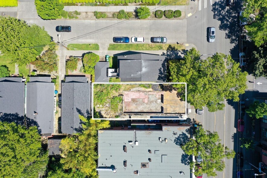 More Photos Of 1624 N 45th St st, Seattle Land For Sale