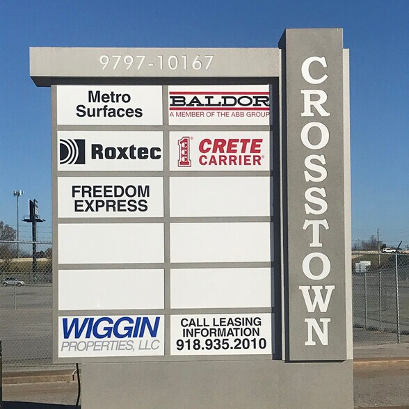 More Photos Of 9797-10161 E Admiral Pl, Tulsa Showroom For Lease