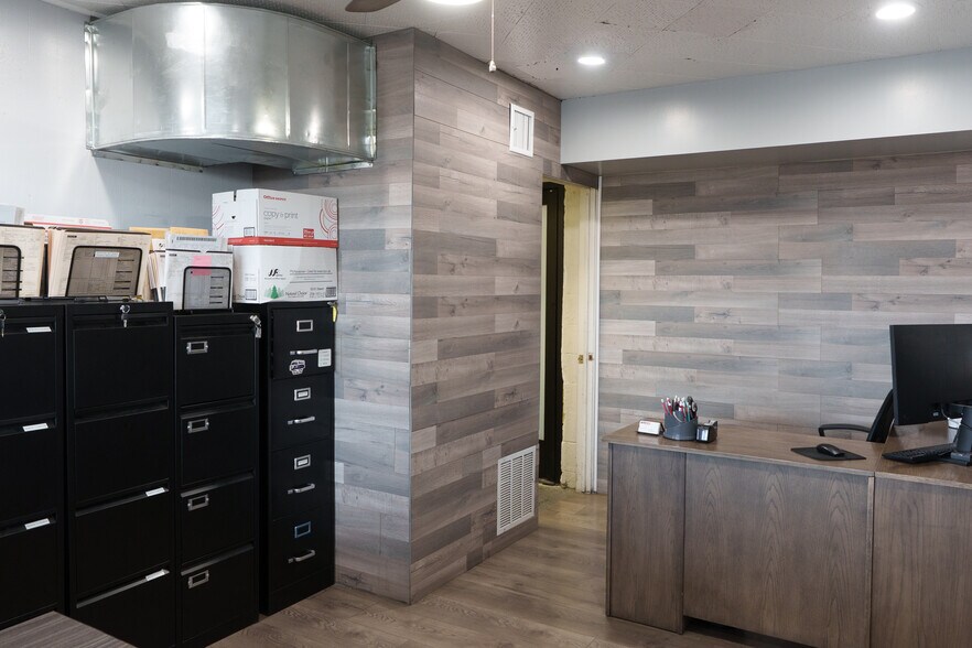 More Photos Of 83333 State Highway 111, Indio Auto Dealership For Lease