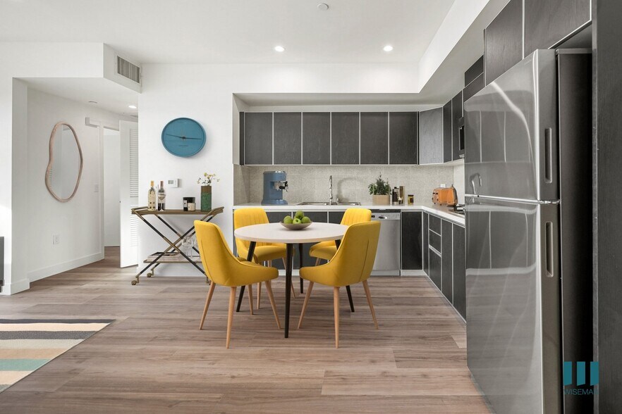 More Photos Of 951 Ogden Ave, Los Angeles Apartments For Lease