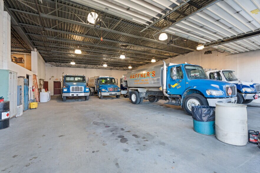 More Photos Of 85 South St, Lowell Warehouse For Sale