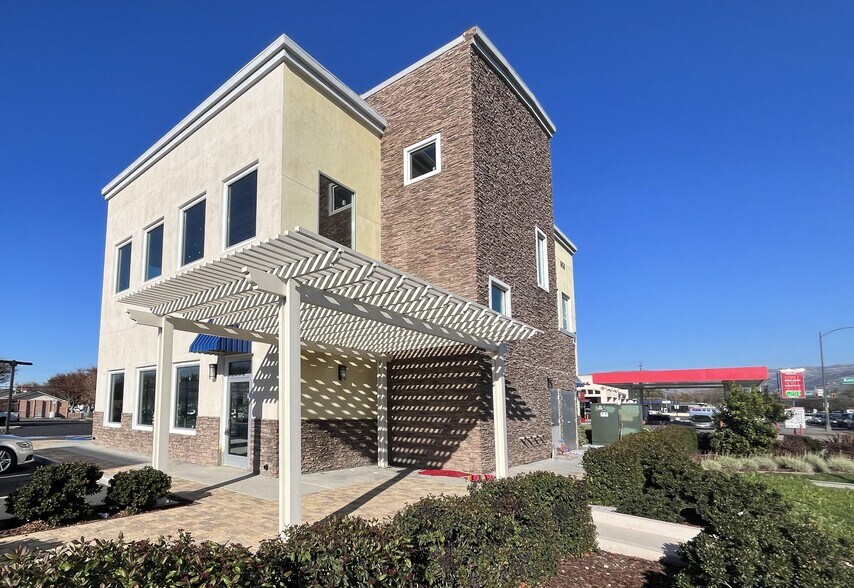 More Photos Of 1609-1643 Mckee Rd, San Jose Unknown For Lease