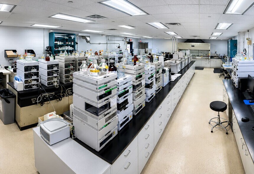 More Photos Of 12650 U.S. 43 Hwy, Axis Manufacturing For Sale