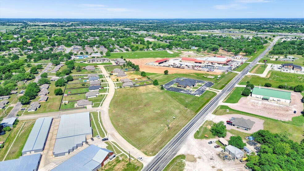 More Photos Of 305 US 377 hwy, Whitesboro Land For Sale