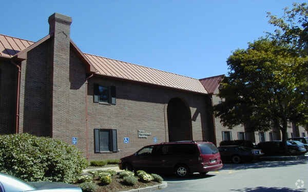 More Photos Of 851 Main St, Weymouth Medical For Lease