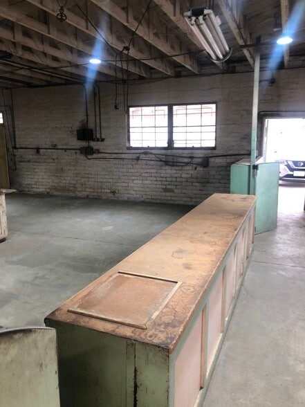 More Photos Of 724-726 S Anaheim Blvd, Anaheim Freestanding For Sale