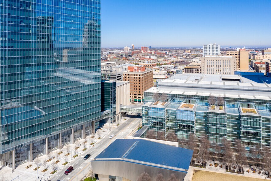 More Photos Of 105 N Hudson Ave, Oklahoma City Office For Lease