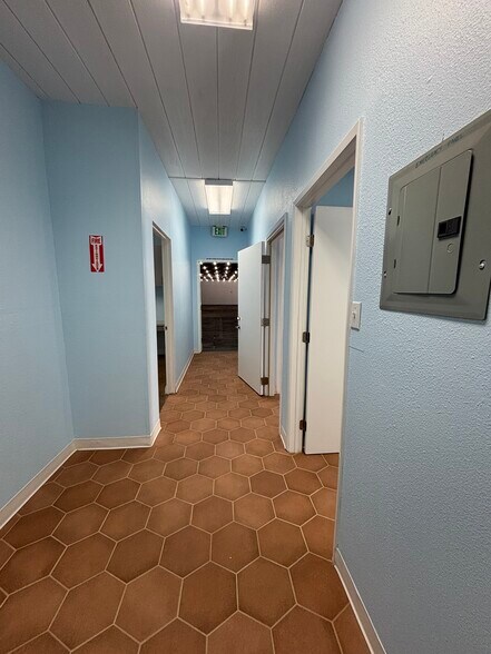 More Photos Of 1490 6th St, Coachella Medical For Lease