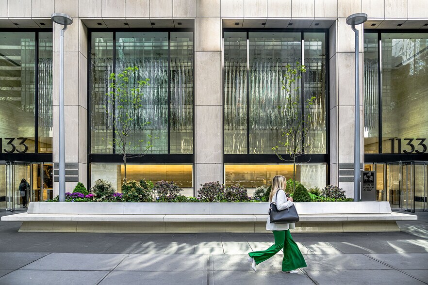 More Photos Of 1133 Avenue of the Americas, New York Office For Lease