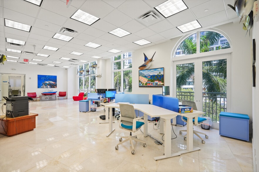 More Photos Of 511 SE 5th Ave, Fort Lauderdale Apartments For Sale