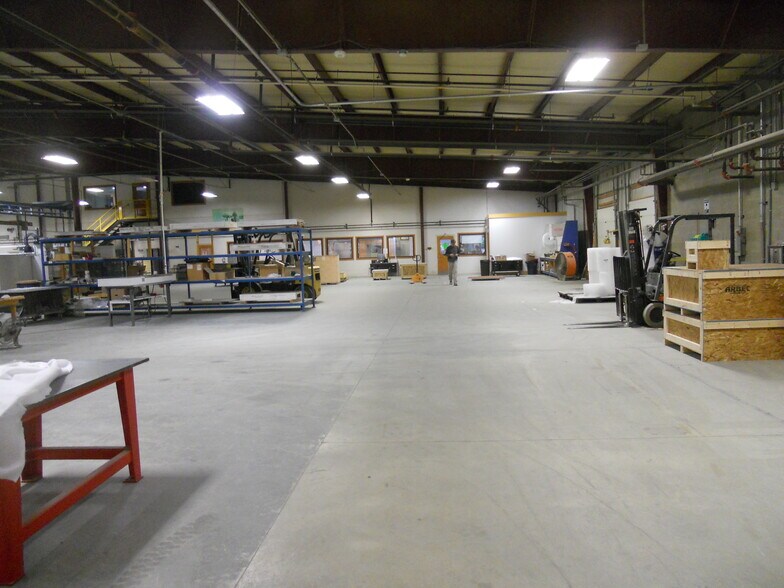 More Photos Of 10 Precision Dr, North Springfield Industrial For Lease