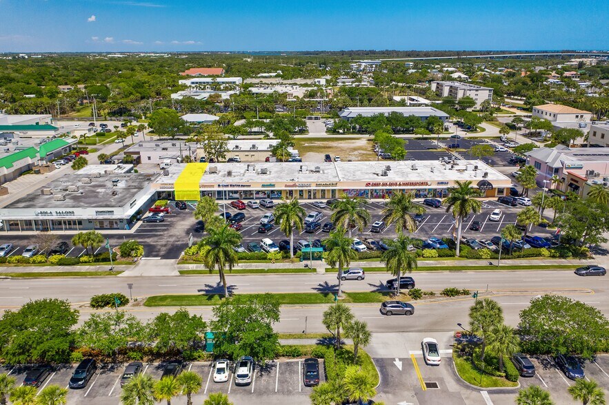 Primary Photo Of 484 21st St, Vero Beach General Retail For Lease