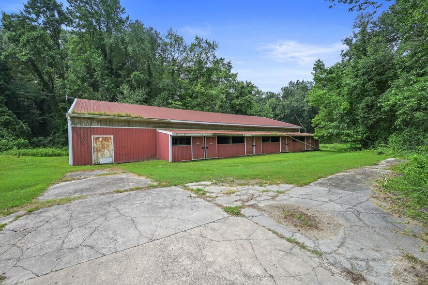 More Photos Of 9155 Campbell Ln, Bridgeville Office For Sale