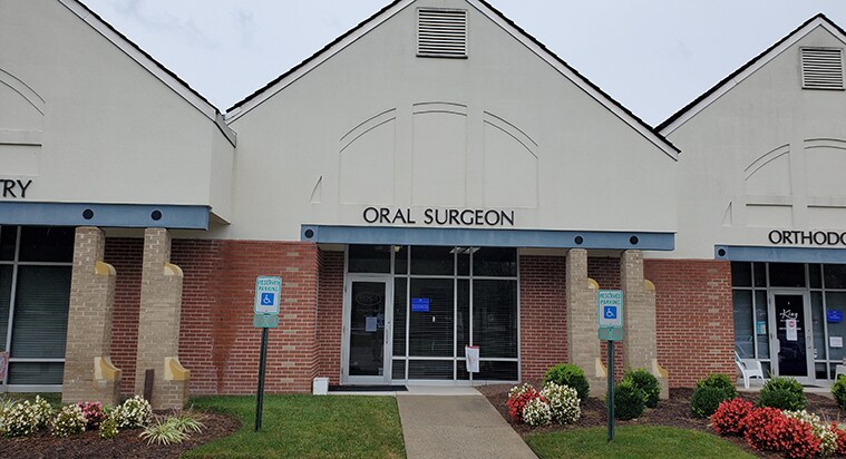 More Photos Of 5921 Harbour Ln, Midlothian Medical For Lease