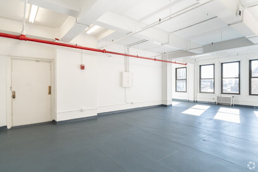 Photo of 16th Floor Ste 